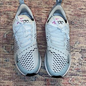Nike Air270